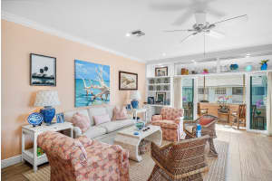 725 Palm Trail, Delray Beach, FL 33483 - MLS#R11144676