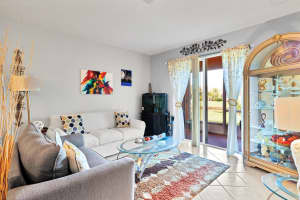 6360 Oxford Circle 101, Vero Beach, FL 32966 - MLS#R11144678