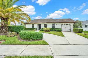 5901 White Cypress Drive, Lake Worth, FL 33467 - MLS#R11144682