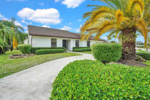 5901 White Cypress Drive, Lake Worth, FL 33467 - MLS#R11144682