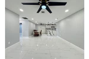 1733 Sunset Avenue, Lake Worth Beach, FL 33460 - MLS#R11144706