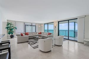 5380 N Ocean Drive 10j, Singer Island, FL 33404 - MLS#R11144736