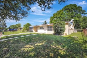 3511 NW 7th Court, Lauderhill, FL 33311 - MLS#R11144813