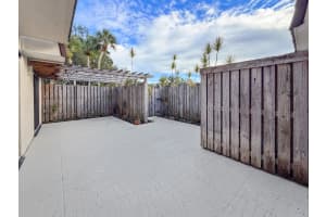 306 3rd Lane, Palm Beach Gardens, FL 33418 - MLS#R11144819