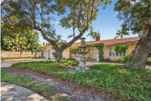 12046 Prosperity Farms Road, Palm Beach Gardens, FL 33410 - MLS#R11144867