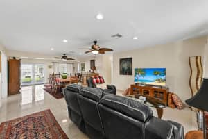 1121 14th Court, Deerfield Beach, FL 33441 - MLS#R11144873