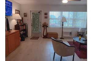 80 Bedford D, West Palm Beach