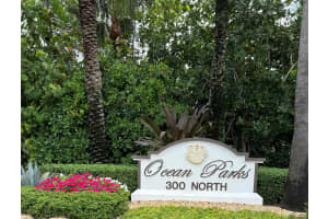 300 N Highway A1a 104o, Jupiter, FL 33477 - MLS#R11144899