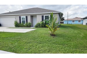 1346 Floresta Drive, Port Saint Lucie, FL 34983 - MLS#R11144909