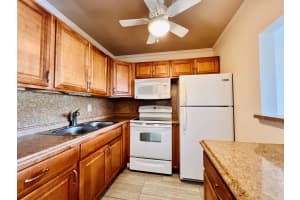 50 Coventry C, West Palm Beach, FL 33417 - MLS#R11144921