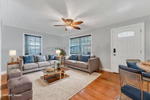 818 Kaye Street, West Palm Beach, FL 33405 - MLS#R11145014