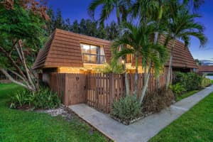 825 Center Street, Jupiter, FL 33458 - MLS#R11145033