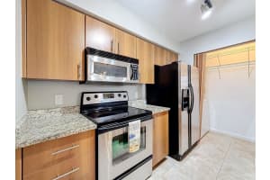 1020 Crystal Way, Delray Beach, FL 33444 - MLS#R11145044