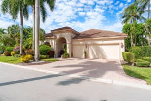6711 Casa Grande Way, Delray Beach