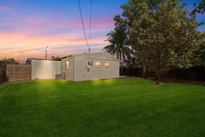 632 NW 19th Street, Pompano Beach, FL 33060 - MLS#R11145105