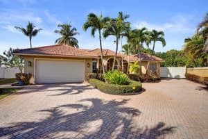 603 N Cypress Drive, Tequesta