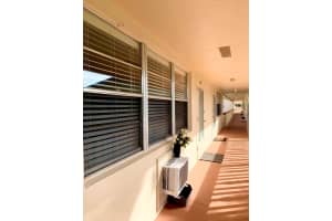 116 Canterbury E, West Palm Beach, FL 33417 - MLS#R11145157