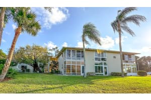 15 Lake Vista Trail 206, Port Saint Lucie, FL 34952 Sold 04/23/26