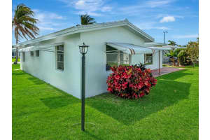 121 31st Court, Pompano Beach, FL 33064 - MLS#R11145170