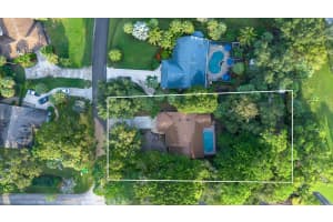 1090 SE Buttonwood Circle SE, Stuart, FL 34997 - MLS#R11145174