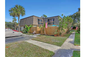 4095 Palm Bay Circle B, West Palm Beach