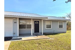 180 SW 21st Avenue, Okeechobee, FL 34974 - MLS#R11145247