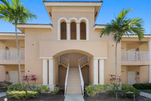 8255 Mulligan Circle 3422, Port Saint Lucie, FL 34986 Sold 01/28/26