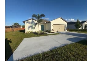 3197 Savona Boulevard, Port Saint Lucie, FL 34953 - MLS#R11145273