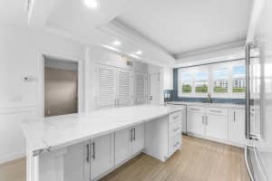 2004 Federal Highway, Boynton Beach, FL 33435 - MLS#R11145281