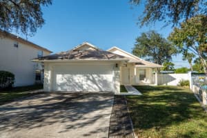 139 Pennock Landing Circle, Jupiter, FL 33458 - MLS#R11145299