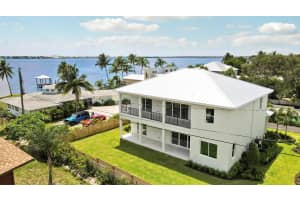 1013 Orange Avenue, Jensen Beach, FL 34957 - MLS#R11145328