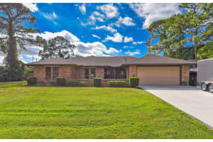 844 Kendall Avenue, Port Saint Lucie, FL 34983 - MLS#R11145340