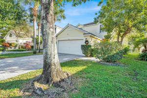 130 Canterbury Place, Royal Palm Beach, FL 33414 - MLS#R11145356