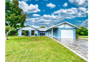 9425 Longmeadow Circle, Boynton Beach, FL 33436 - MLS#R11145375