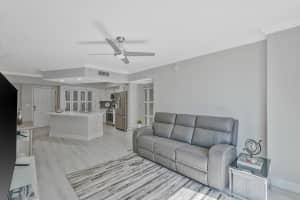 600 S Dixie Highway 637, West Palm Beach, FL 33401 - MLS#R11145401