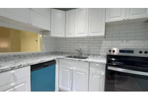 12009 Poinciana Boulevard 202, Royal Palm Beach