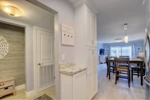 650 Snug Harbor Drive, Boynton Beach, FL 33435 - MLS#R11145471