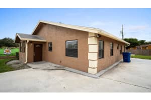 1233 W 32nd Street, Riviera Beach, FL 33404 Sold 02/19/26