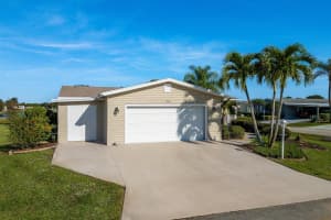 3116 8th Hole Drive, Port Saint Lucie, FL 34952 - MLS#R11145546