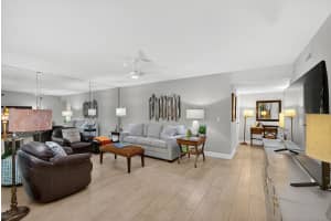 16671 Traders Crossing N 122, Jupiter, FL 33477 - MLS#R11145563