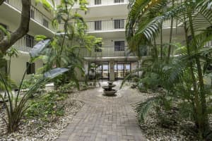 1202 S Lake Drive 105, Lantana, FL 33462 - MLS#R11145619