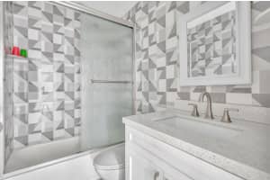 810 Lake Shore Drive 44, Lake Park, FL 33403 - MLS#R11145640