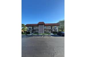 21890 Lake Forest Circle 102, Boca Raton, FL 33433 - MLS#R11145643