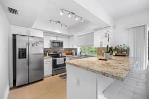 811 Capri Street, Coral Gables, FL 33134 - MLS#R11145738