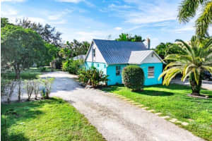 254 NE 12th St, Delray Beach, FL 33444, Sold 12/05/25