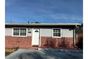 4715 Weymouth Street, Lake Worth, FL 33463 - MLS#R11145784