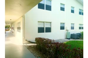 315 Camden N, West Palm Beach, FL 33417 - MLS#R11145808