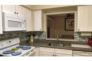 3178 Via Poinciana 102, Lake Worth, Fl 33467, Lake Worth