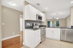 100 Pelican Pointe Drive 202, Delray Beach, FL 33483 Sold 01/15/26