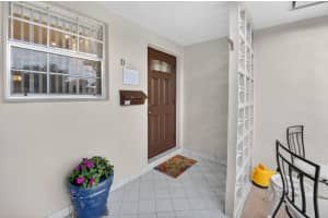 1390 High Point Way SW D, Delray Beach, FL 33445 - MLS#R11145925